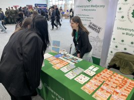 UMB na Targach Edukacji i Pracy Powiatu Węgrowskiego