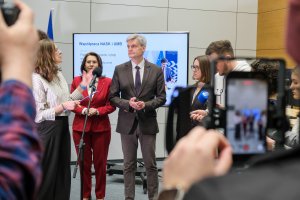 Przeciw dezinformacji – wspólne zajęcia NASK i UMB dla przyszłych lekarzy Przeciw dezinformacji – wspólne zajęcia NASK i UMB dla przyszłych lekarzy