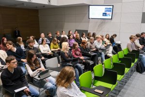 Przeciw dezinformacji – wspólne zajęcia NASK i UMB dla przyszłych lekarzy Przeciw dezinformacji – wspólne zajęcia NASK i UMB dla przyszłych lekarzy