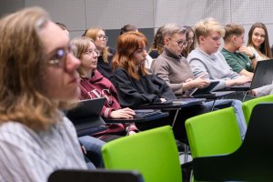 Przeciw dezinformacji – wspólne zajęcia NASK i UMB dla przyszłych lekarzy Przeciw dezinformacji – wspólne zajęcia NASK i UMB dla przyszłych lekarzy