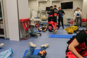 Symulacja trudnej akcji ratunkowej – dla studentów to ćwiczenia przed Mistrzostwami Polski