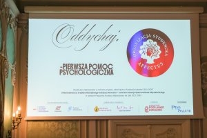 Studenci UMB na rzecz zdrowia psychicznego młodych ludzi. Inauguracja projektu „Oddychaj. Pierwsza pomoc psychologiczna”