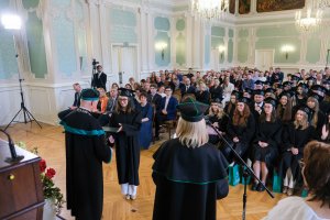 UMB ma 55 nowych magistrów farmacji