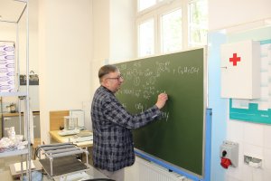 The thiazolidinedione motif in theory and practice in classes taught by Prof. Roman Lesyk The thiazolidinedione motif in theory and practice in classes taught by Prof. Roman Lesyk