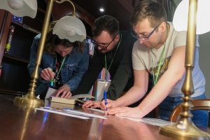 Escape room w Bibliotece UMB. Studenci uratowali Uczelnię przed wirusem Verna!