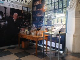 Z Białegostoku do Ameryki – o historii walki z polio – najnowsza wystawa Muzeum UMB i Pałacu Branickich Z Białegostoku do Ameryki – o historii walki z polio – najnowsza wystawa Muzeum UMB i Pałacu Branickich