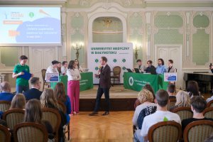 Argumenty jak pociski, kultura jak tarcza. Debata oksfordzka w UMB trzymała w napięciu do ostatniego głosu!