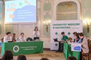 Argumenty jak pociski, kultura jak tarcza. Debata oksfordzka w UMB trzymała w napięciu do ostatniego głosu!
