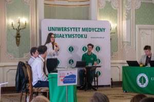 Argumenty jak pociski, kultura jak tarcza. Debata oksfordzka w UMB trzymała w napięciu do ostatniego głosu!
