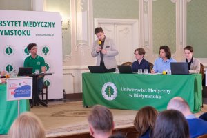 Argumenty jak pociski, kultura jak tarcza. Debata oksfordzka w UMB trzymała w napięciu do ostatniego głosu!