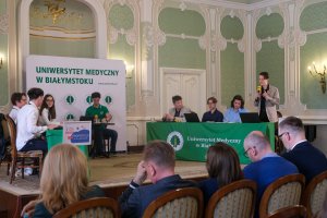 Argumenty jak pociski, kultura jak tarcza. Debata oksfordzka w UMB trzymała w napięciu do ostatniego głosu!