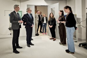 Nowy etap partnerstwa z Uniwersytetem Wileńskim. Podpisanie umowy o współpracy Nowy etap partnerstwa z Uniwersytetem Wileńskim. Podpisanie umowy o współpracy