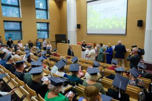 My chcemy dalej studiować! Zakończenie roku akademickiego na studiach senioralnych UMB My chcemy dalej studiować! Zakończenie roku akademickiego na studiach senioralnych UMB