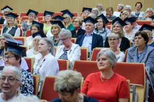 My chcemy dalej studiować! Zakończenie roku akademickiego na studiach senioralnych UMB My chcemy dalej studiować! Zakończenie roku akademickiego na studiach senioralnych UMB