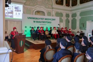 Sukces czy zobowiązanie? Profesury, habilitacje i doktoraty w UMB Sukces czy zobowiązanie? Profesury, habilitacje i doktoraty w UMB