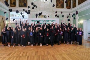 Sukces czy zobowiązanie? Profesury, habilitacje i doktoraty w UMB Sukces czy zobowiązanie? Profesury, habilitacje i doktoraty w UMB