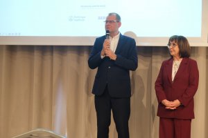 Jubileusz prof. Małgorzaty Szelachowskiej podczas Podlaskich Dni Diabetologiczno-Endokrynologicznych Jubileusz prof. Małgorzaty Szelachowskiej podczas Podlaskich Dni Diabetologiczno-Endokrynologicznych