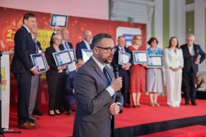 UMB najlepszą uczelnią medyczną w Polsce i w pierwszej dziesiątce wszystkich uczelni akademickich