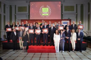 UMB najlepszą uczelnią medyczną w Polsce i w pierwszej dziesiątce wszystkich uczelni akademickich