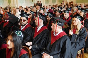 Absolwenci English Division odebrali dyplomy! Graduation ceremony of the class of 2026