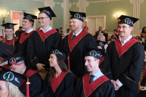 Absolwenci English Division odebrali dyplomy! Graduation ceremony of the class of 2026