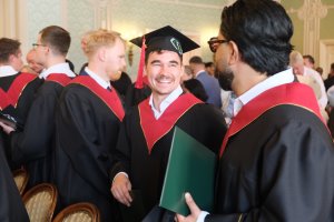 Absolwenci English Division odebrali dyplomy! Graduation ceremony of the class of 2026