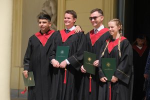Absolwenci English Division odebrali dyplomy! Graduation ceremony of the class of 2026