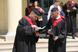 Absolwenci English Division odebrali dyplomy! Graduation ceremony of the class of 2026