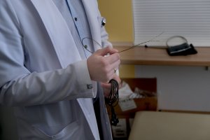 Pierwszy w Podlaskiem zabieg EKOS. Lekarze z USK uratowali pacjenta z masywną zatorowością płucną Pierwszy w Podlaskiem zabieg EKOS. Lekarze z USK uratowali pacjenta z masywną zatorowością płucną