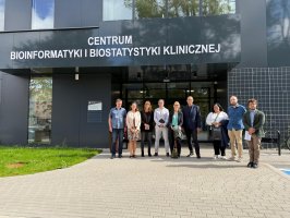Delegacja Uniwersytetu w MONS z wizytą na UMB Delegacja Uniwersytetu w MONS z wizytą na UMB