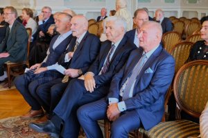 45 lat po dyplomie. Absolwenci rocznika 1981 spotkali się w Auli Magna 45 lat po dyplomie. Absolwenci rocznika 1981 spotkali się w Auli Magna