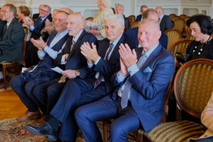 45 lat po dyplomie. Absolwenci rocznika 1981 spotkali się w Auli Magna 45 lat po dyplomie. Absolwenci rocznika 1981 spotkali się w Auli Magna