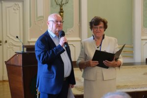 45 lat po dyplomie. Absolwenci rocznika 1981 spotkali się w Auli Magna 45 lat po dyplomie. Absolwenci rocznika 1981 spotkali się w Auli Magna