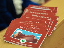 Seniorzy wracają na UMB. Ruszyła 14. edycja Uniwersytetu Zdrowego Seniora Seniorzy wracają na UMB. Ruszyła 14. edycja Uniwersytetu Zdrowego Seniora