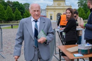 Losy ponad 2,5 tysiąca lekarzy - unikalna książka dr. Józefa Krętowskiego
