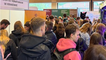 UMB na Krakowskim Salonie Maturzystów Perspektywy 2026 UMB na Krakowskim Salonie Maturzystów Perspektywy 2026