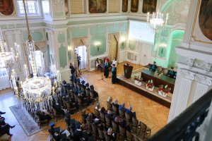 Absolwenci analityki medycznej i kosmetologii UMB odebrali dyplomy Absolwenci analityki medycznej i kosmetologii UMB odebrali dyplomy