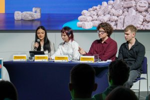 II Debata nie/akademicka: Jak świat wirtualny uzależnia