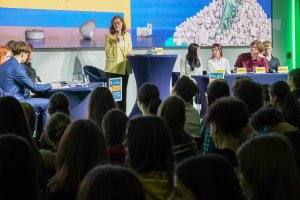 II Debata nie/akademicka: Jak świat wirtualny uzależnia