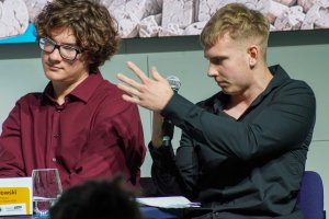 II Debata nie/akademicka: Jak świat wirtualny uzależnia