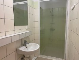 łazienka standard w segmencie standard dwupokojowym