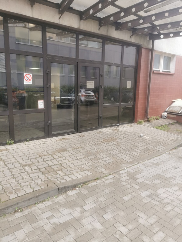 Tekst alternatywny znajduje się w treści.