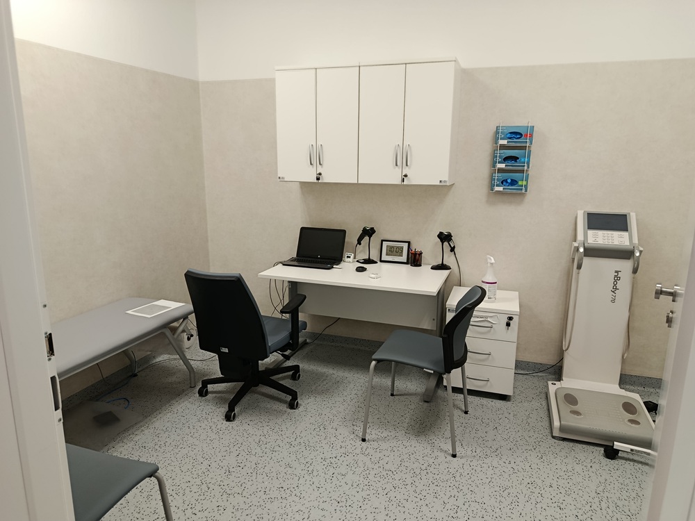 Opis alternatywny znajduje się w treści