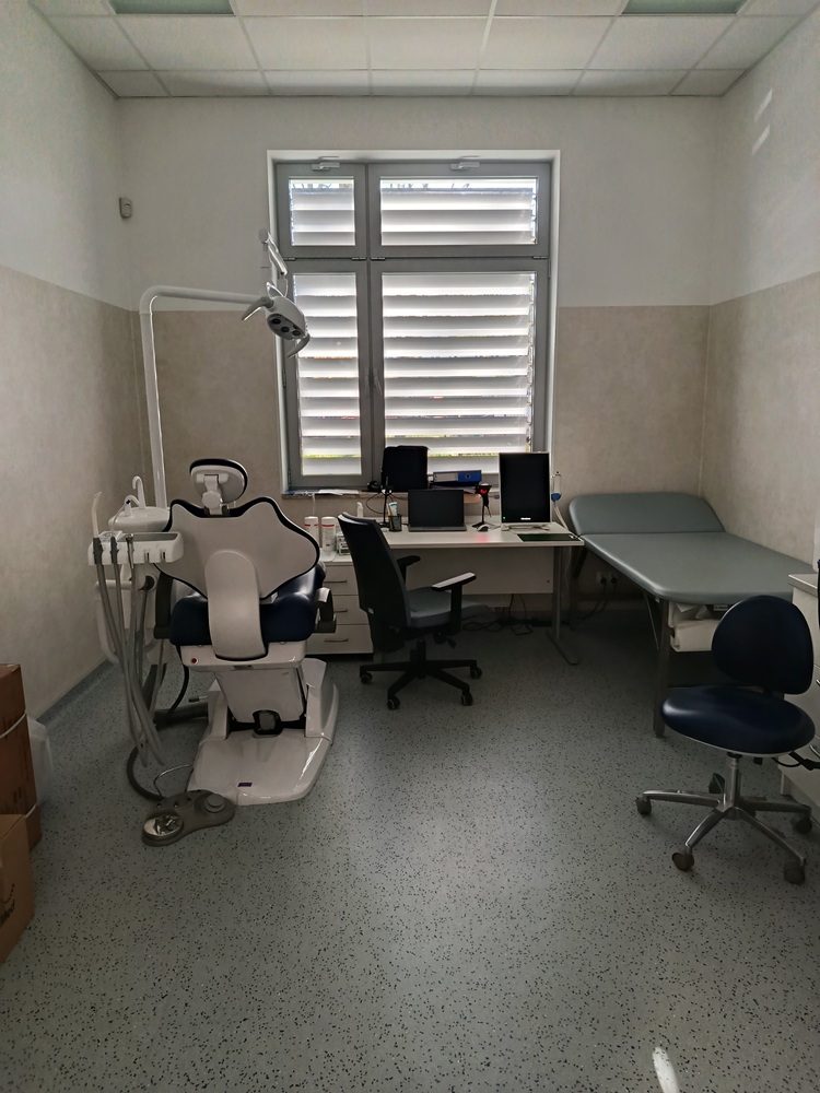 Opis alternatywny znajduje się w treści