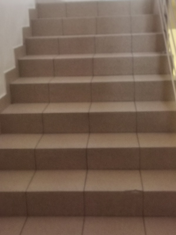 Opis alternatywny znajduje się w treści.