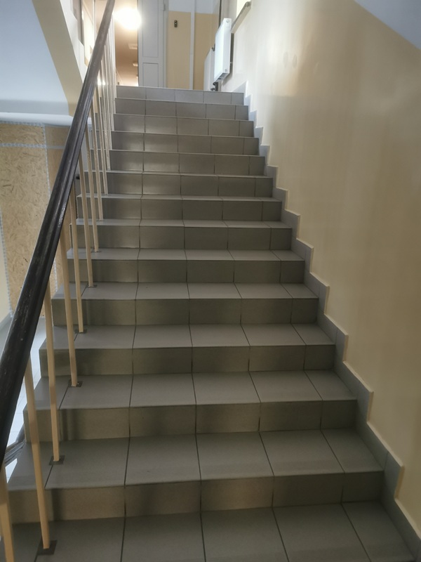 Opis alternatywny znajduje się w treści.