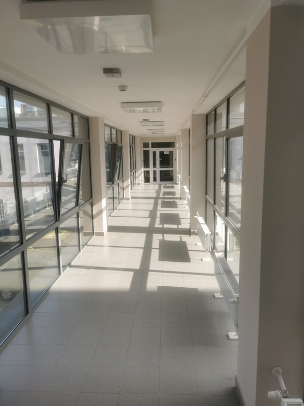 Opis altenatywny znajduje się w treści.