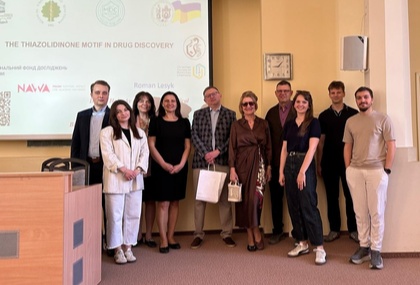 Link: Motyw tiazolidynonu w teorii i praktyce na zajęciach prof. Romana Lesyka