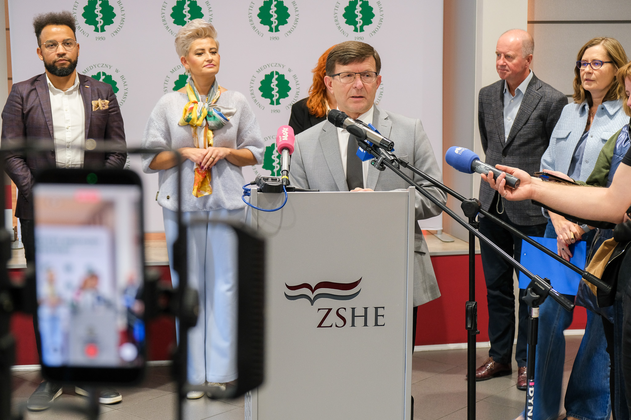 Link: Poradź sobie z emocjami – projekt Fundacji UMB