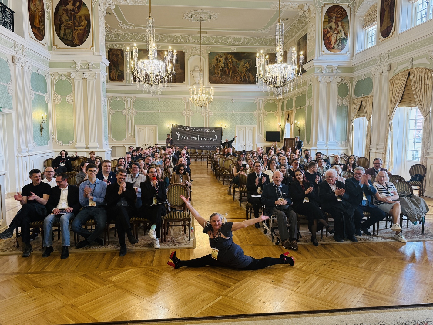 Link: 75 lat w eterze. Jubileusz najstarszej studenckiej rozgłośni w Polsce